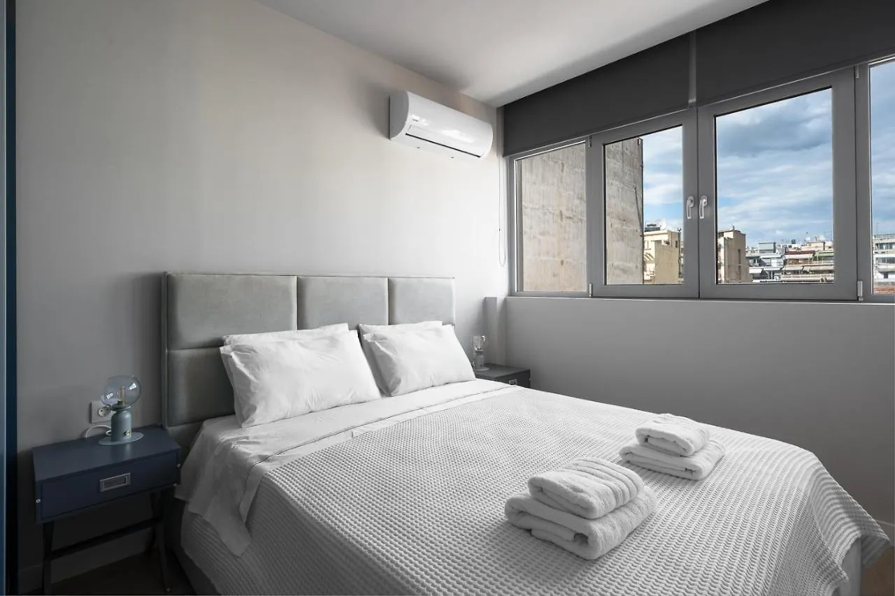 #Luxlikehome Lux Locals 1 Szaloniki Apartman